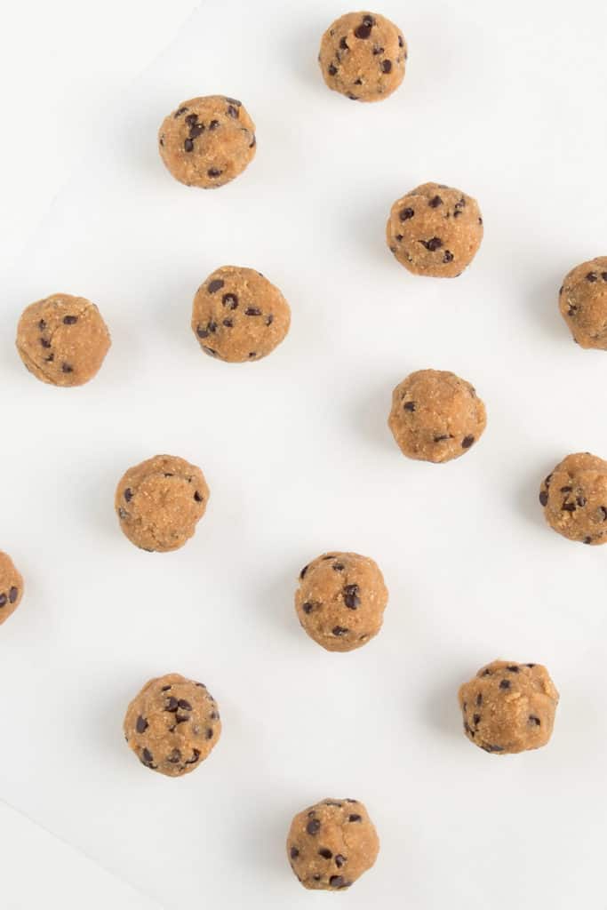12 balls of vegan no bake chocolate chip cookie dough