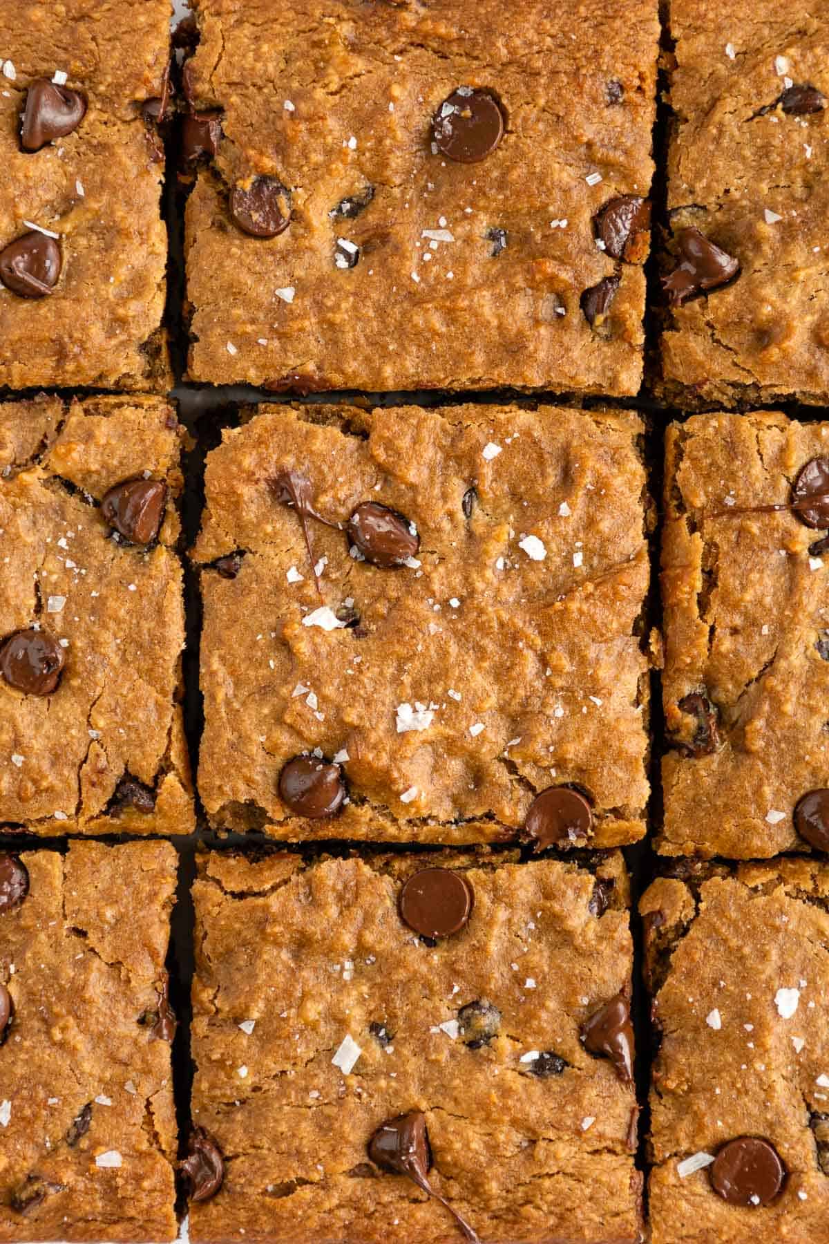 close up of sliced vegan chocolate chip banana blondies