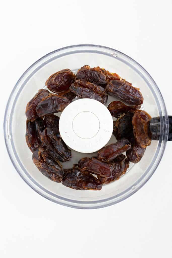 medjool dates inside a food processor