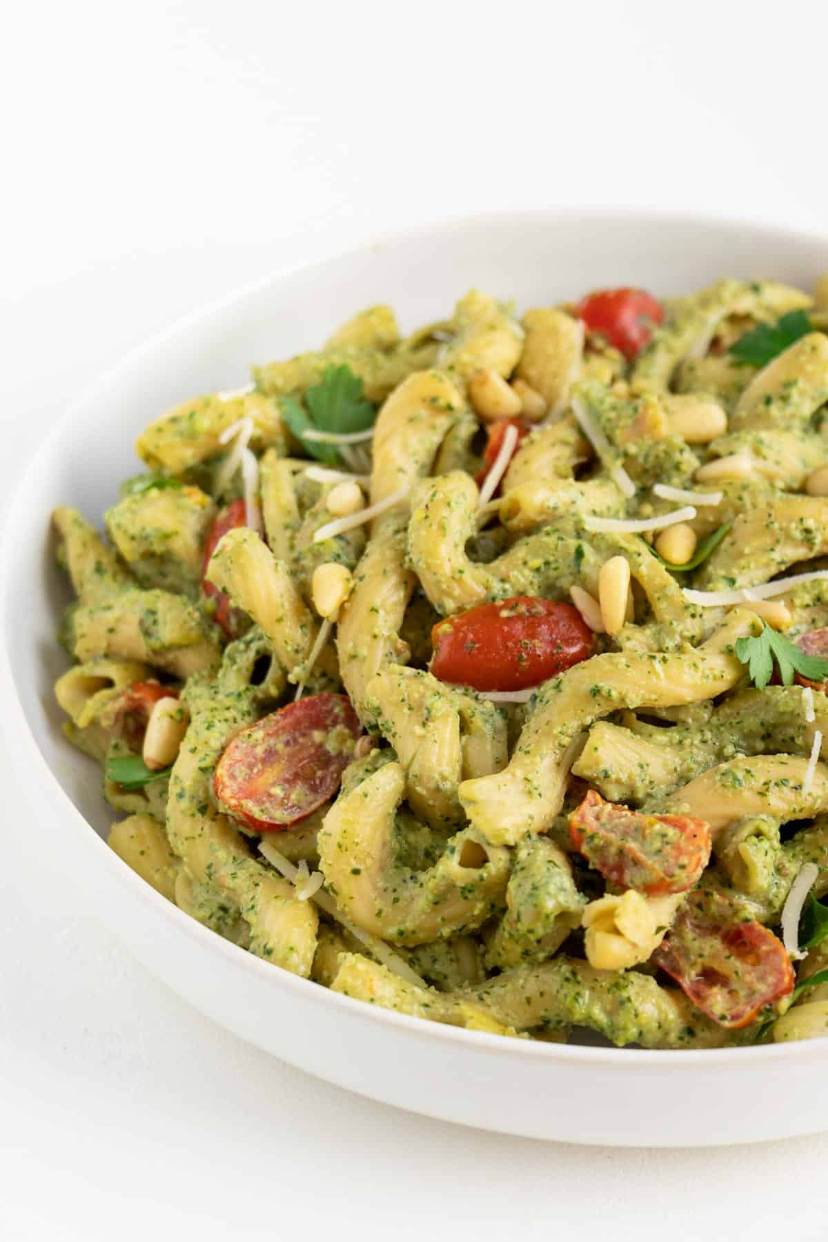 noodles and company copycat vegan pesto cavatappi in a large white bowl