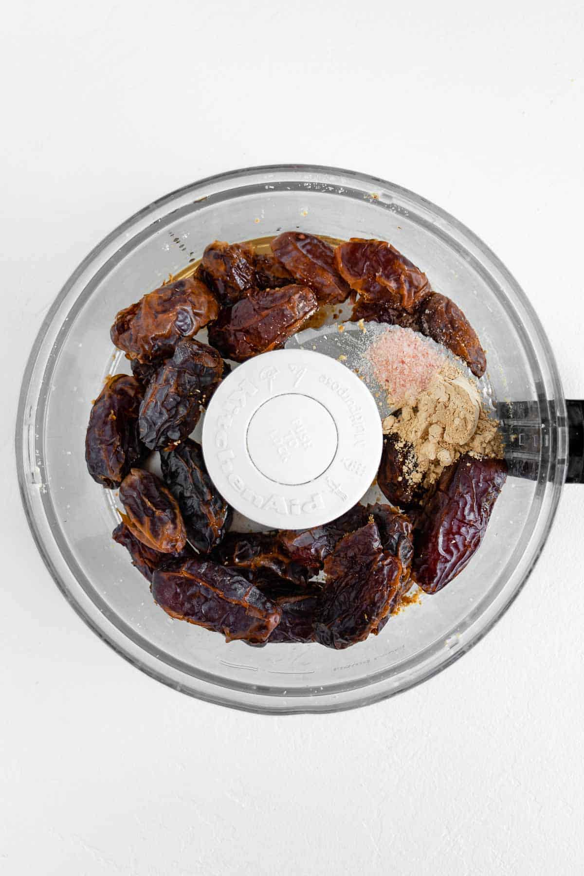 medjool dates, maca powder, vanilla extract, and salt in a food processor