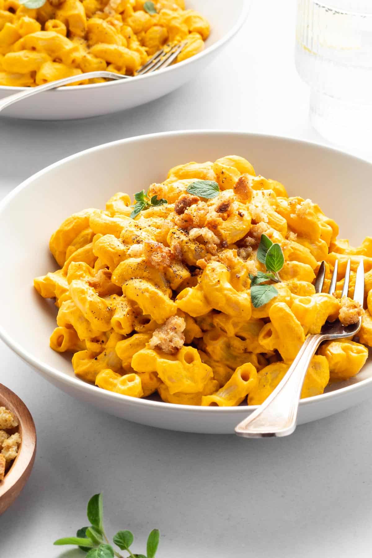 vegan mac and cheese with cavatappi shells