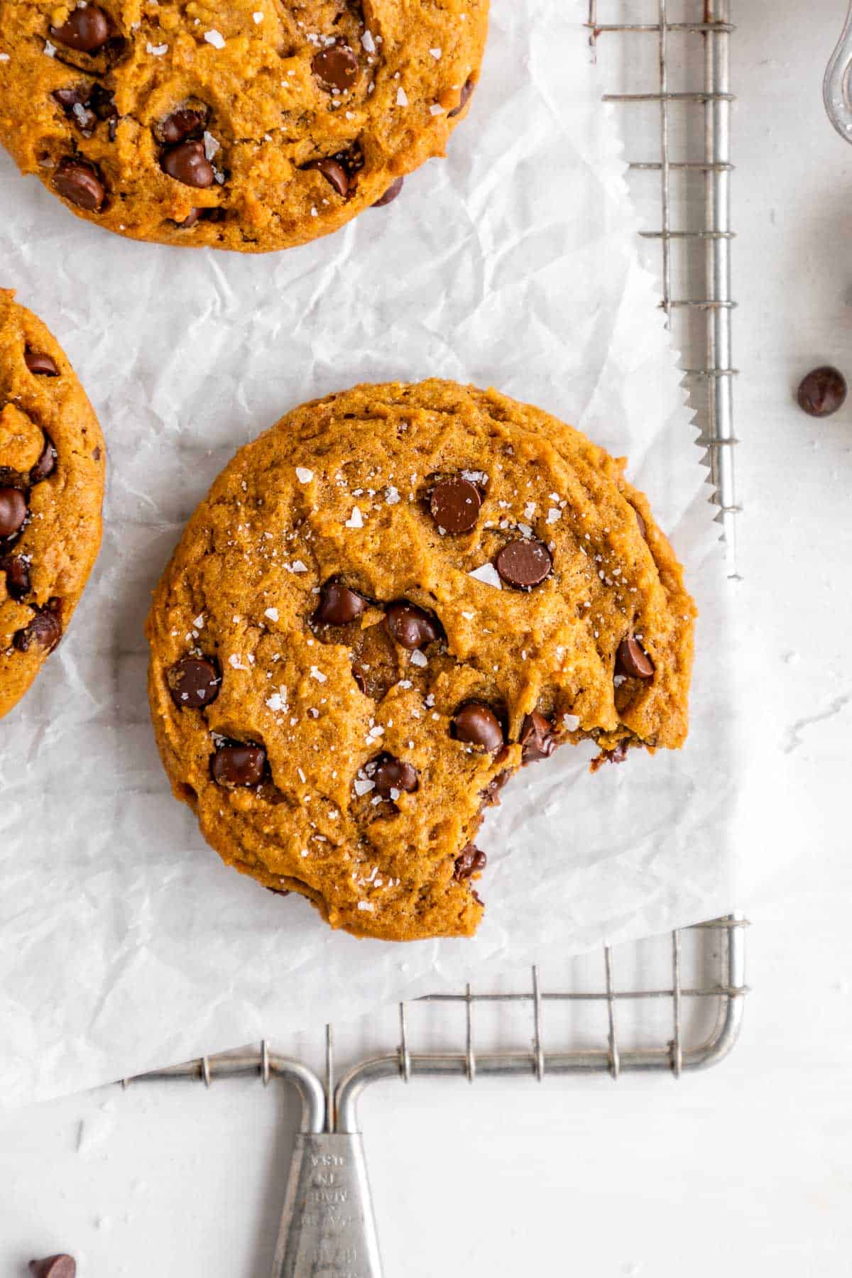 Vegan Pumpkin Chocolate Chip Cookies