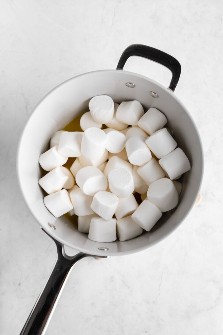 vegan marshmallows in a large pot