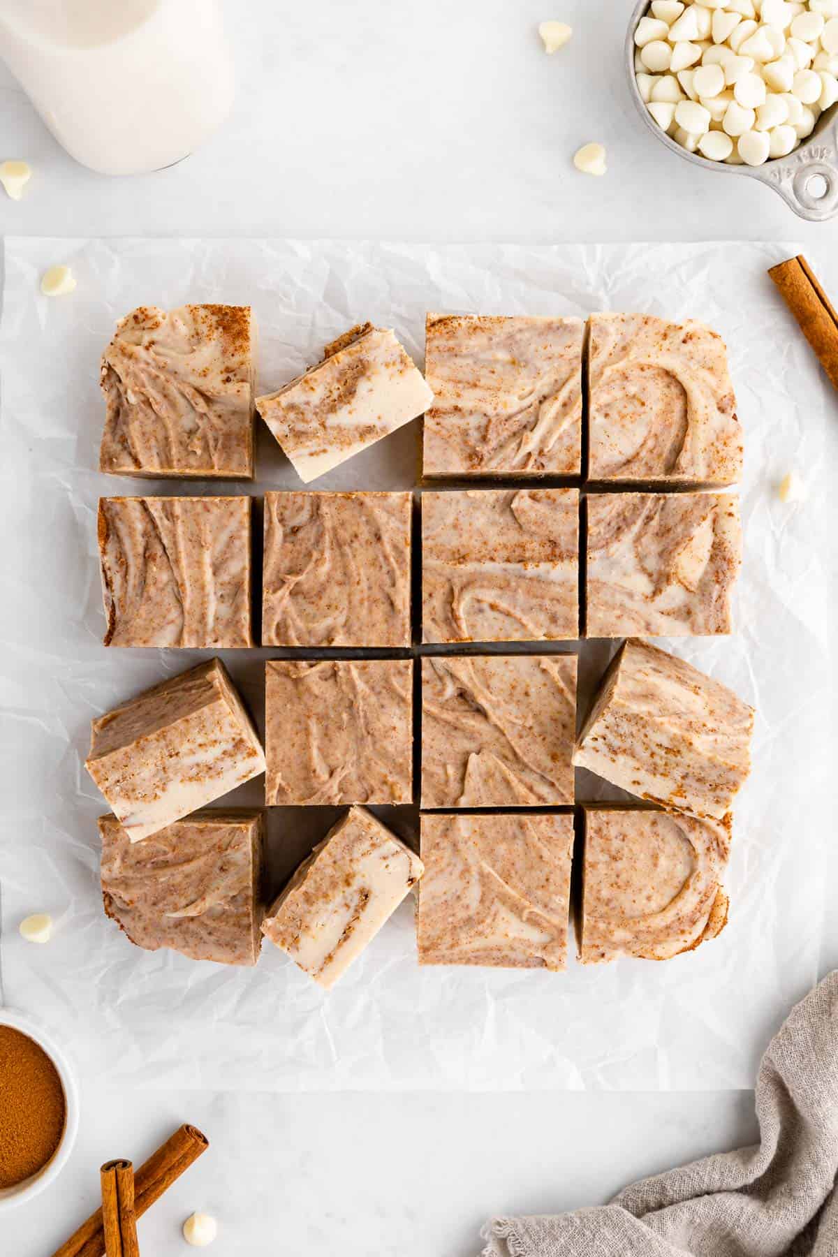 squares of vegan white chocolate cinnamon roll fudge